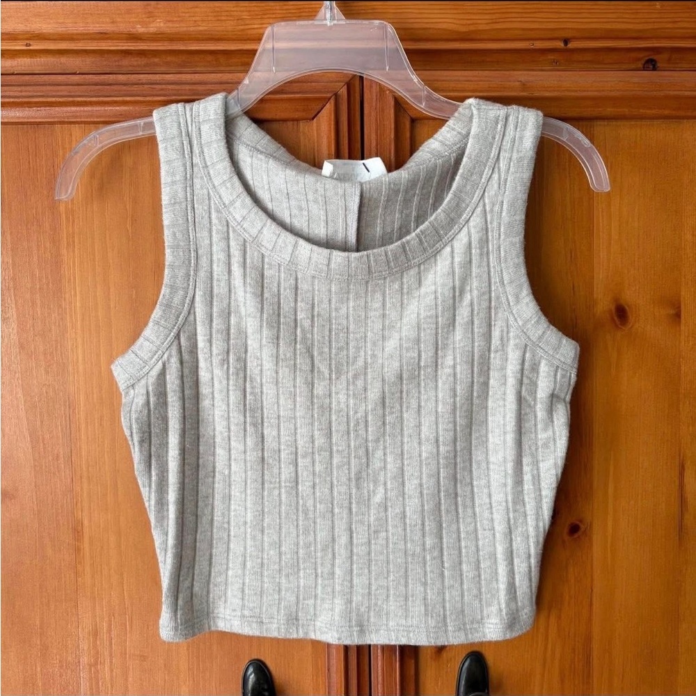 Heathered Tan Ribbed Sleeveless Top